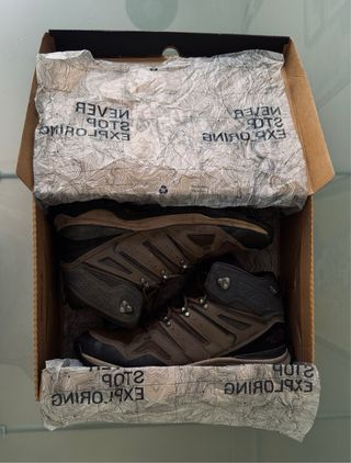 Botas de montaña The North Face marrones
