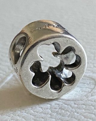 Charm Pandora ORIGINAL Trébol de Suerte y Coraje