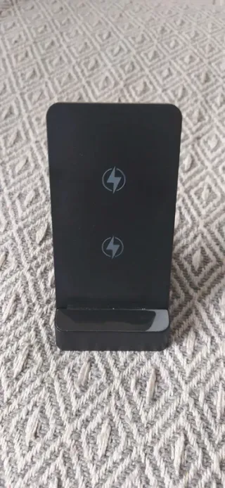 Cargador inalámbrico magnético  iPhone/Samsung