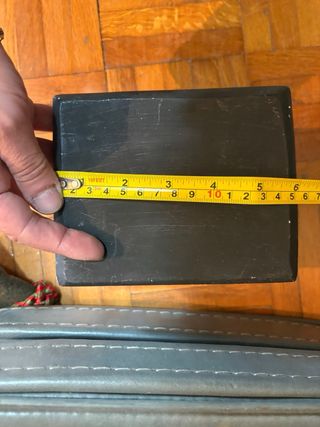 Repisa Barroca Negra y Dorada