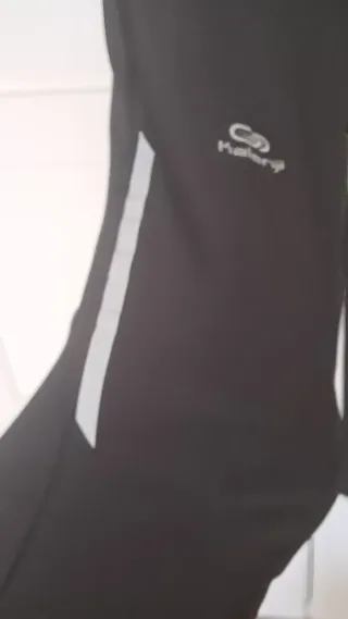 Mallas Kalenji negras con compartimento