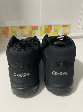 Zapatillas Lotto JUMP Talla 43