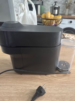 Cafetera Nespresso Vertuo Pop Negra