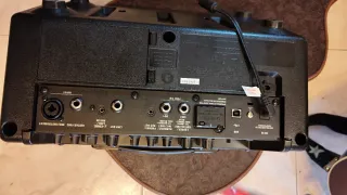 BOSS Cube Street II Amplificador Portátil + BT