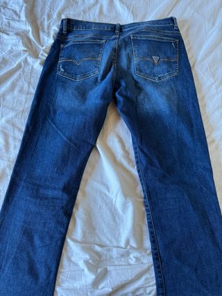 Pantalones Guess Slim Fit