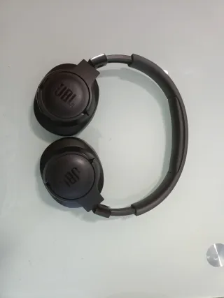 Cascos Inalámbricos JBL Tune 720 BT Negros