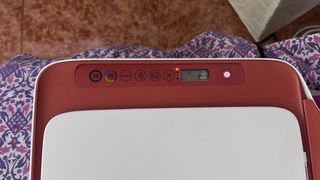 Impresora HP Deskjet 2723e Roja y Blanca