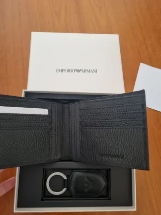 Cartera y llavero Emporio Armani