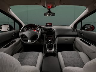 Peugeot 3008 1.6 HDi 115 Allure 5p FAP