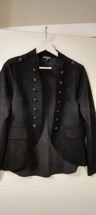 Chaqueta corte de domadora en color negro  T:M