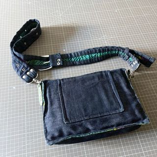 Bolso banderola vaquero y tela estampada, 27x20 cm