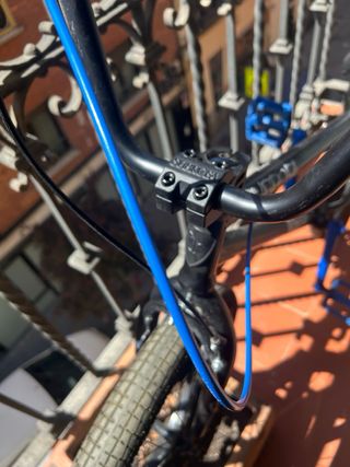 BMX Subrosa Negra con 4 Pegs