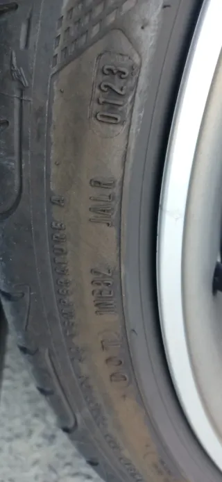 Neumático Goodyear 255/35 R19 96Y