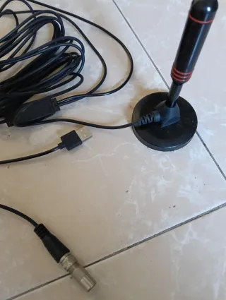 Antena TV amplificada USB
