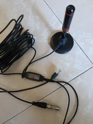 Antena TV amplificada USB