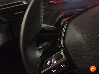 Peugeot 208 Style Puretech 100