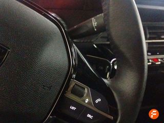 Peugeot 208 Style Puretech 100