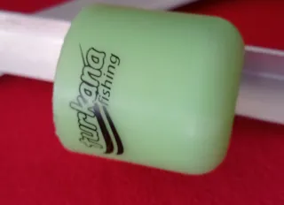 2 PICA FLUORESCENTE NUEVA SURFCASTING PIQUETA PESC