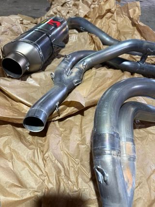 Escape Akrapovic Evolution Carbono kawasaki zx10r