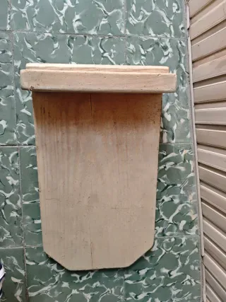 Lavadero de madera antiguo