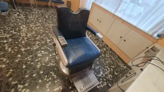 4 Sillas de Espera Azul + 2 Butacas Peluquería