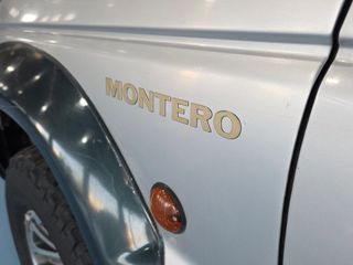 Mitsubishi Montero 1996