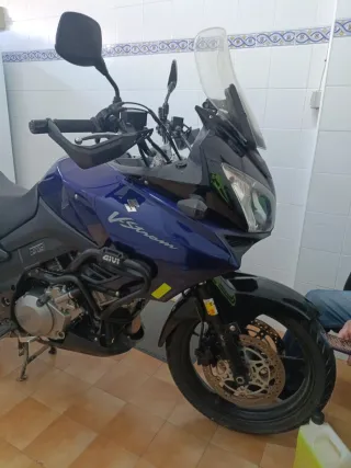 Suzuki V-Strom DL-1000
