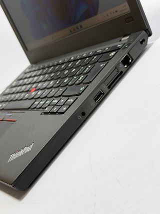 Lenovo ThinkPad X270 i5 / 8Gb / 256GB SSD