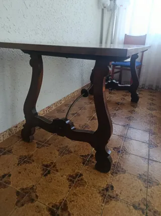 Mesa de comedor madera y metal