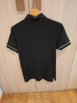 Polo Bershka negro talla S
