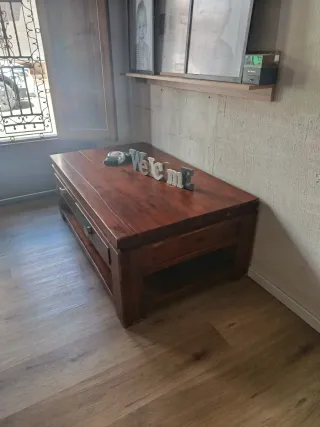 Mesa de centro de madera maciza