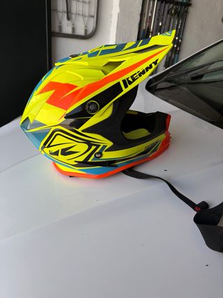 Casco talla l