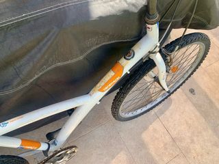 Bicicleta Decathlon Blanca