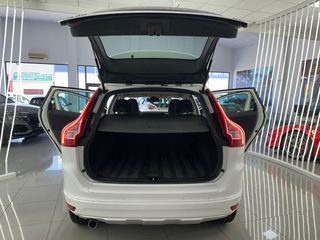 VOLVO XC60 2.0 D3 Kinetic