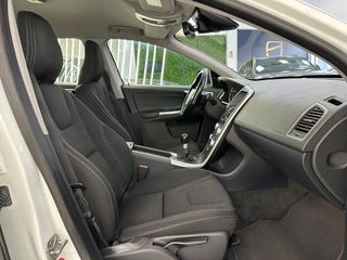 VOLVO XC60 2.0 D3 Kinetic