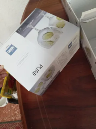 Set de 6 Vasos .   uno con 3€ y dos con 5€