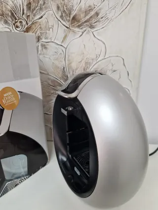Cafetera Dolce Gusto DeLonghi