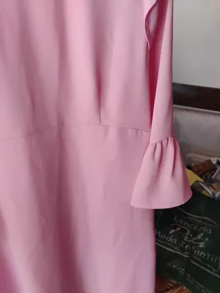 Vestido corto rosa Zara