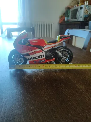 Modellino Moto Ducati 46