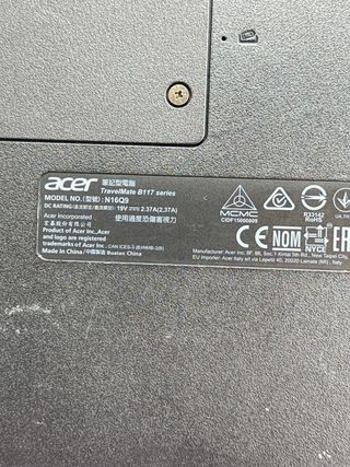 Acer TravelMate B117 Celeron / 4GB / 128GB SSD