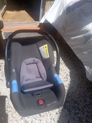 Silla de coche Kinderkraft para bebé