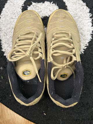 Sapatilhas Nike TN bege/dourado