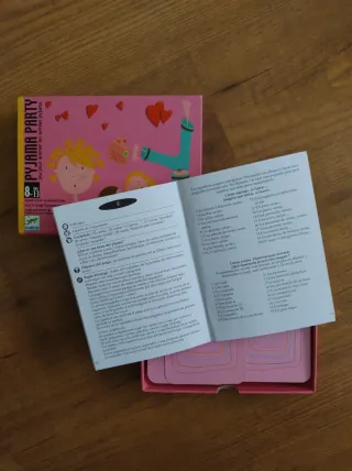 Djeco Pyjama Party Juego de Mesa