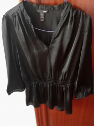 2 Blusas Negras Talla 38, como nuevas