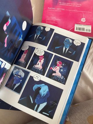 Lore Olympus 3-Book Boxed Set Volumes 1-3 Inglese