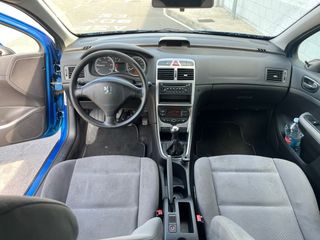 Peugeot 307 2003