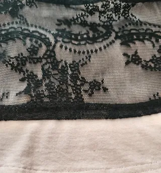 Top pizzo Anna Field nero e rosa taglia M