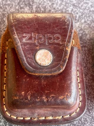 Zippo Edición Limitada Luis Royo con Estuche
