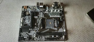 Gigabyte A520M S2H Placa Base