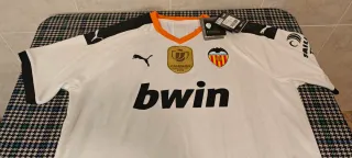 Camiseta del Valencia CF. 2019/20 Talla XL
